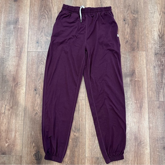 Vuori Boyfriend Joggers - Picture 7 of 8